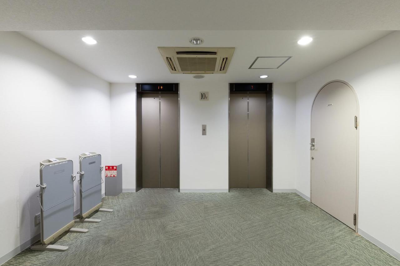โรงแรม The Onefive Sakaisuji 3*